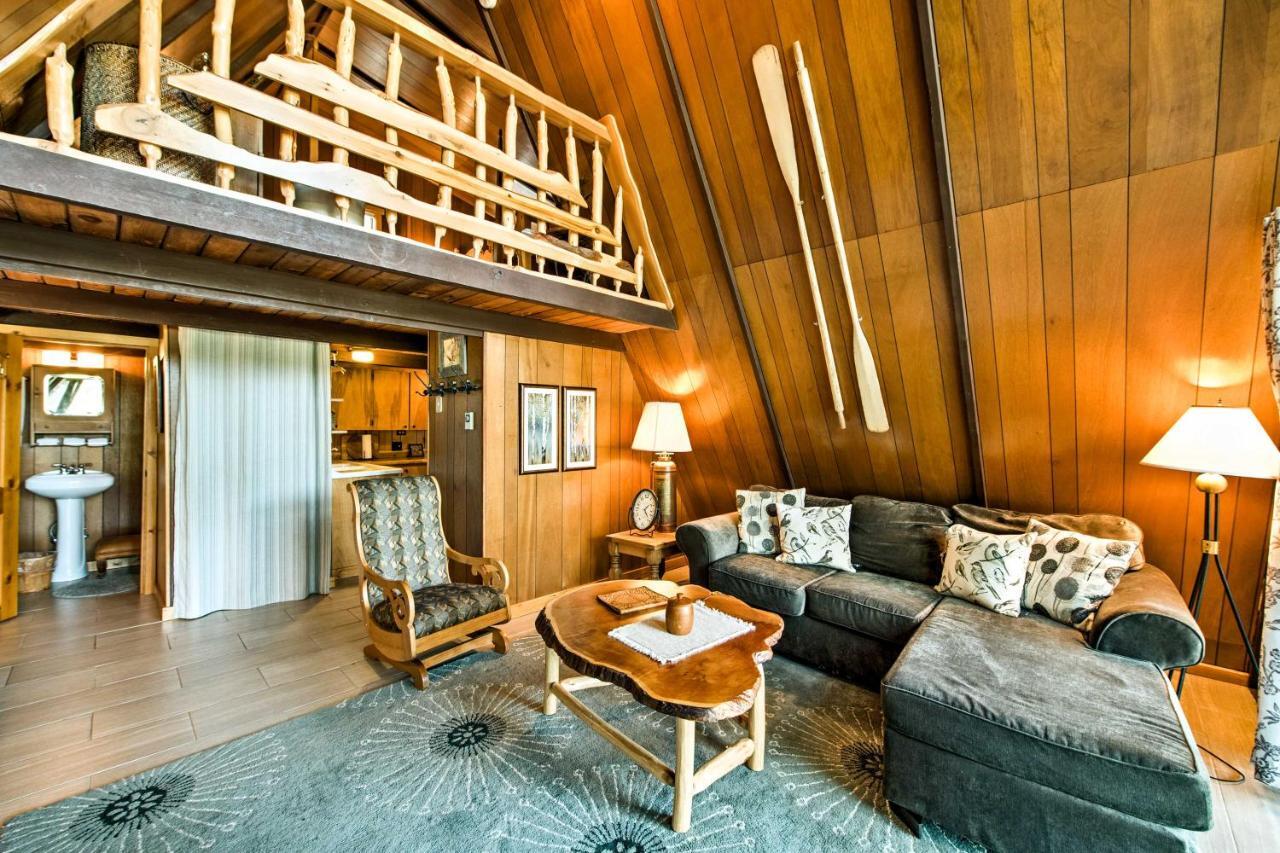 Serene Washington Escape With Deck And Mountain Views! 팩우드 외부 사진
