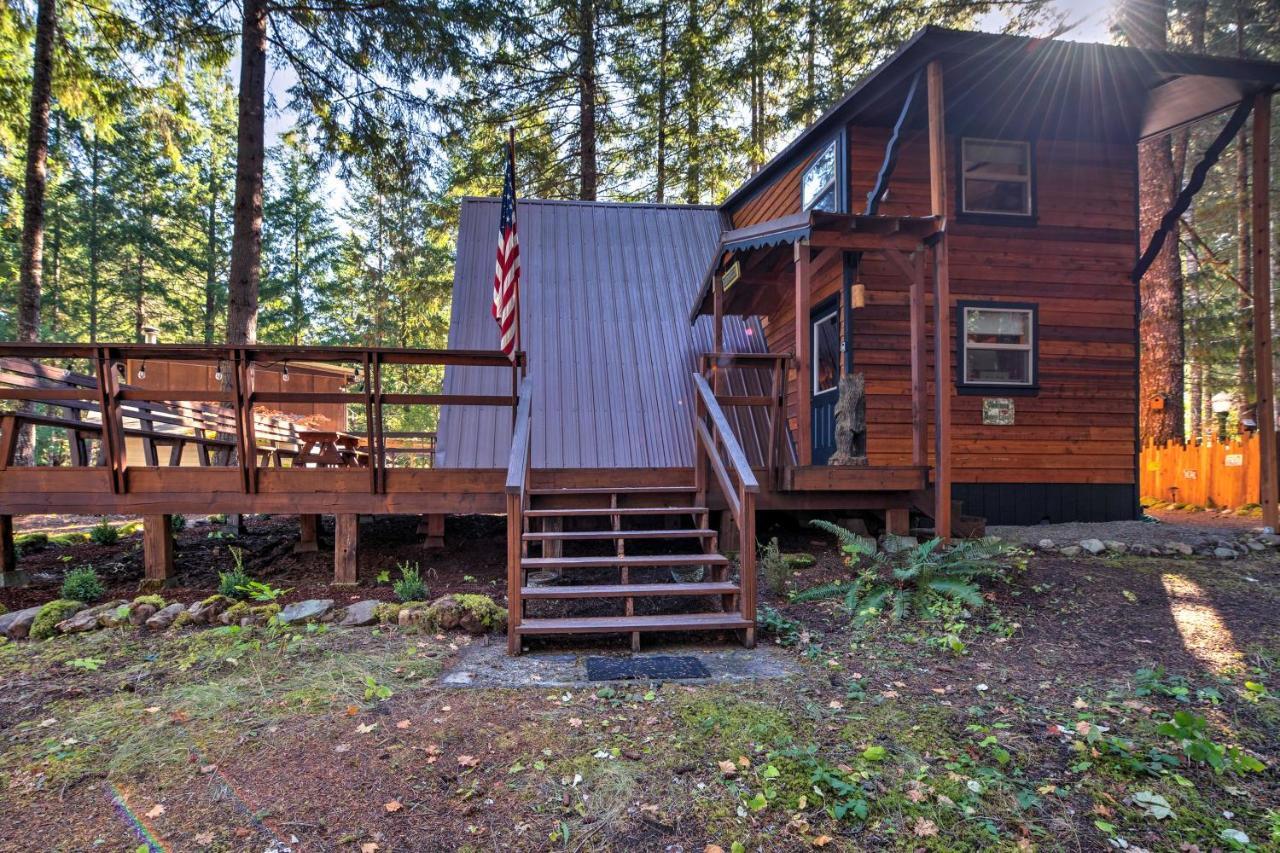 Serene Washington Escape With Deck And Mountain Views! 팩우드 외부 사진